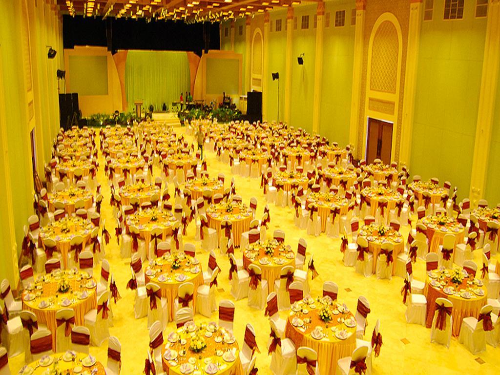 Mesra Business & Resort Hotel Samarinda Dış mekan fotoğraf