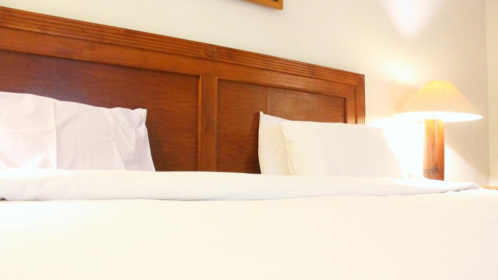 Mesra Business & Resort Hotel Samarinda Dış mekan fotoğraf