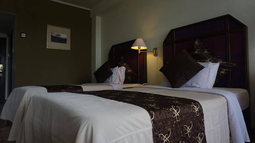 Mesra Business & Resort Hotel Samarinda Dış mekan fotoğraf